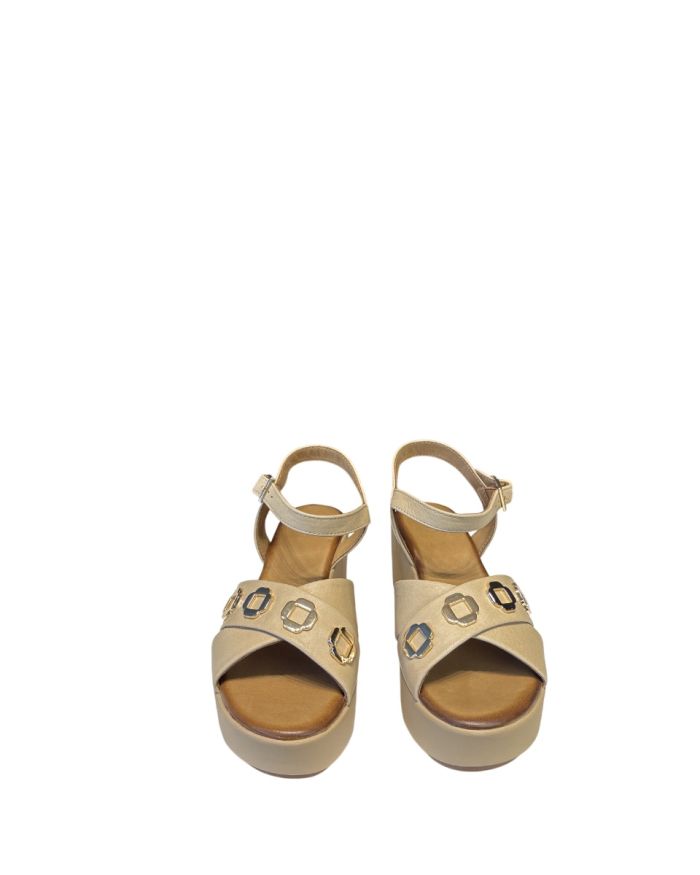 Sandalo Zeppa Incrocio Con Accessorio Beige